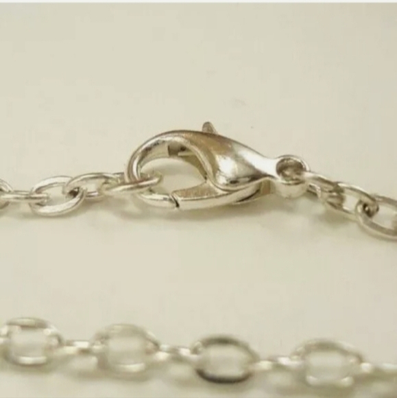 New Floral Skeleton Silver Glass Cabochon Necklace. - Picture 3 of 5